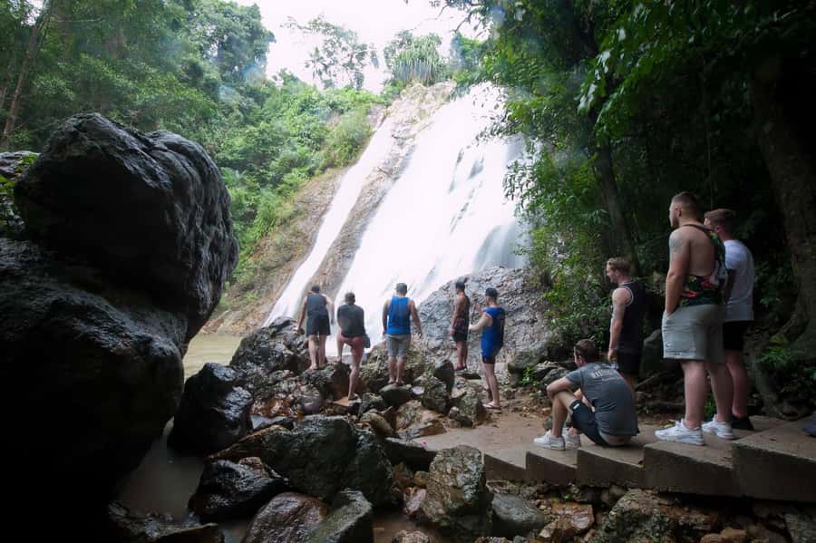 Private Group Half-Day City Tour Around Koh Samui - Grandfather’s Grandmother’s Rocks in Lamai