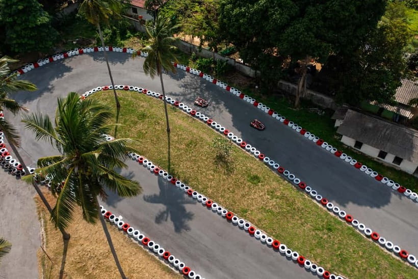 Samui Go-Karting Experience – Sodikart RT10 Outdoor Race - Getting ready with a helmet and safety briefing