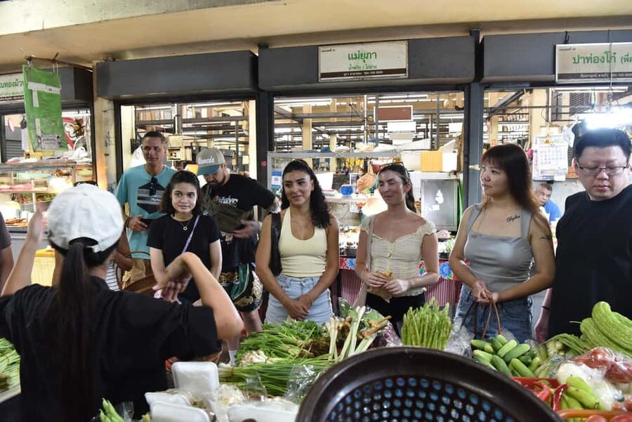 Sathon: Hands-on Thai Cooking Class & Market Tour in Bangkok - Key points at a glance