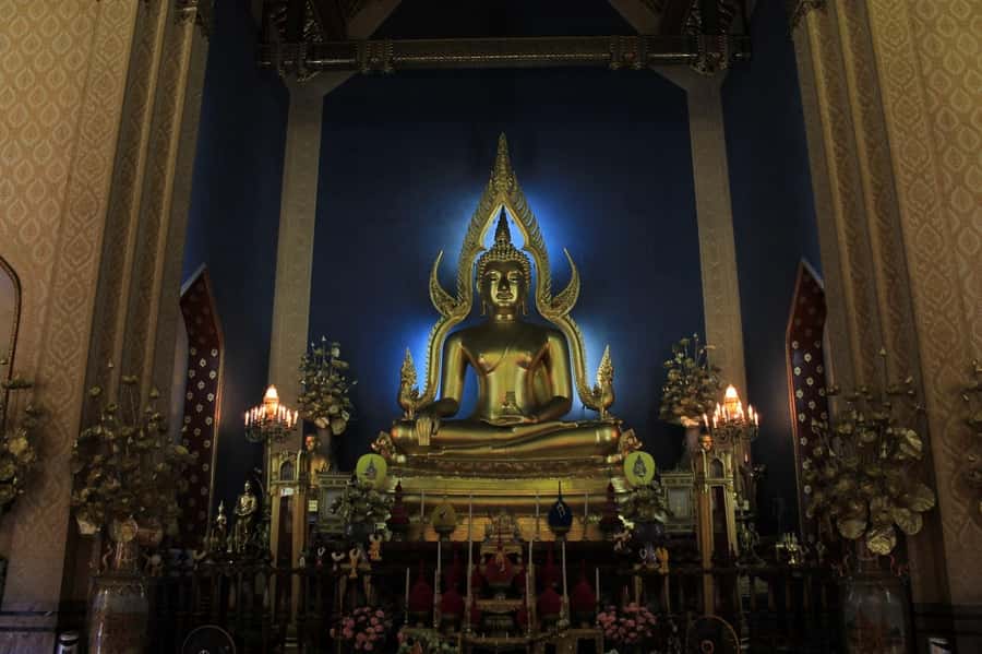 Shared Tour: Wat Pho, Wat Traimit and Wat Benchamabophit - Wat Benchamabophit and its white marble design