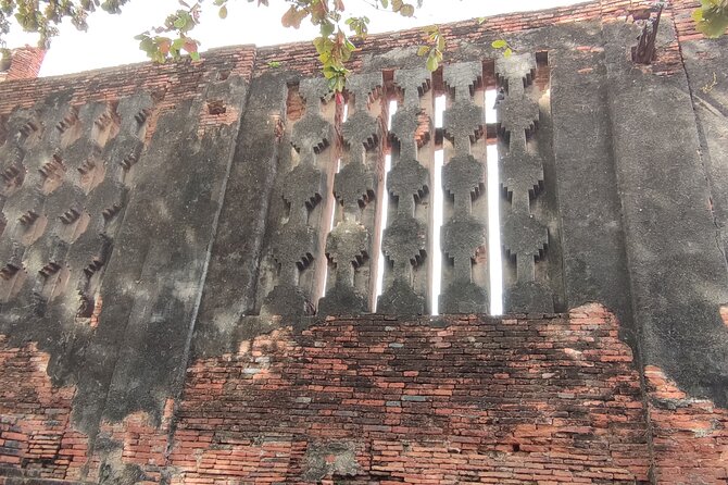 Small Group Tour to Ayutthaya Temples from Bangkok with Lunch - Lunch at the halfway point