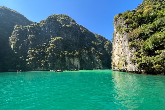 Small Groups of 20 people - Phi Phi & Bamboo Islands with Lunch - Monkey Beach is a quick wildlife sighting