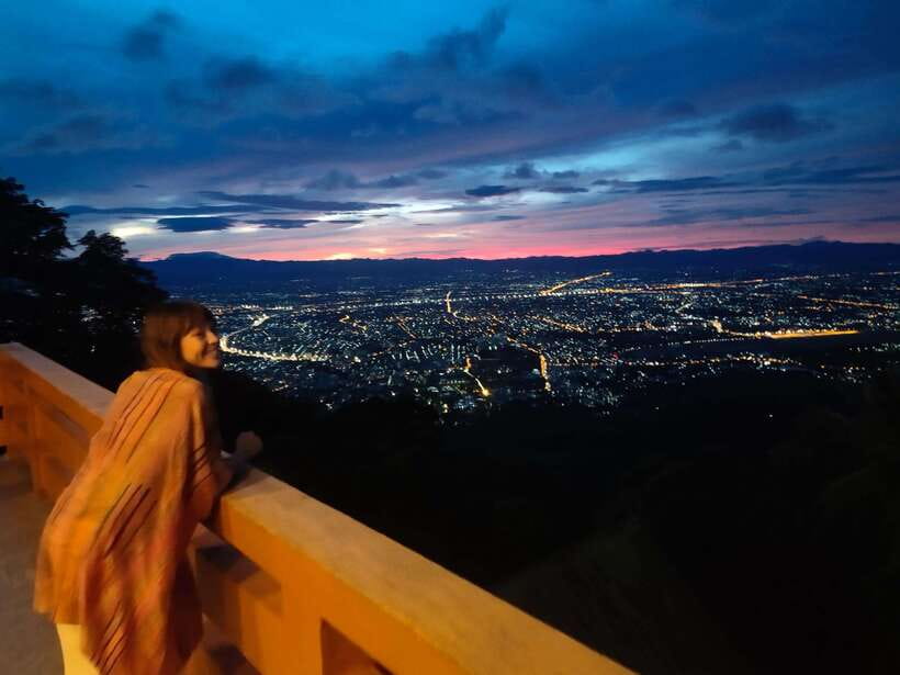 Spiritual Sunrise Wat Doi Suthep, Pha Lat, Alms & Meditation - Wat Phra That Doi Suthep before the crowds