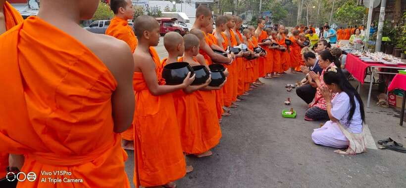 Spiritual Sunrise Wat Doi Suthep, Pha Lat, Alms & Meditation - What the former monk guide adds