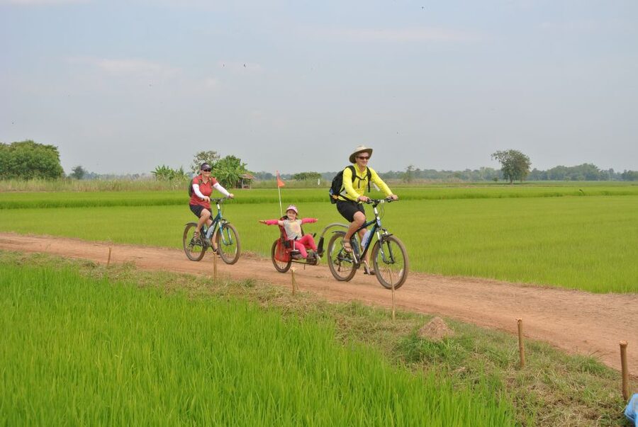 Sukhothai: Historical Park & Countryside Cycling Tour - Who should book this cycling tour?