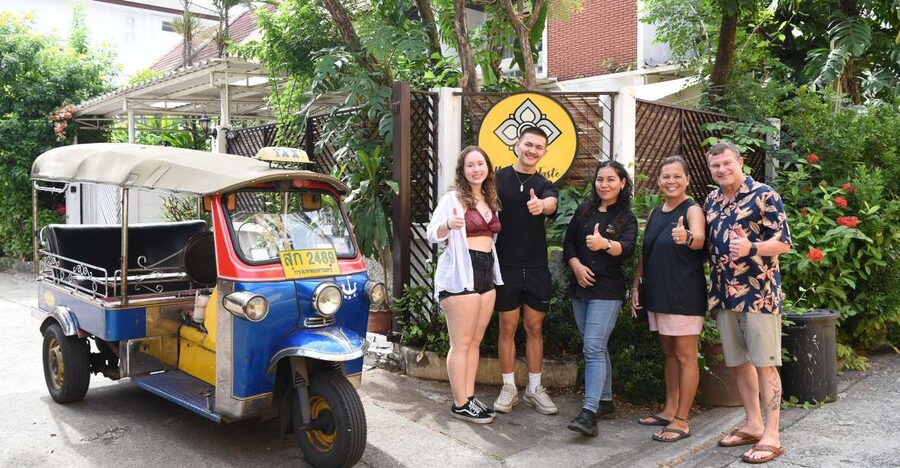 Sukhumvit: Hands-on Thai Cooking Class & Market Tour in BKK - A Bangkok cooking class built around doing