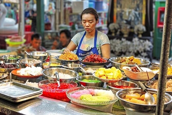 Sunset Local Eats Food Tour in Hua Hin - Why this Hua Hin food tour is different