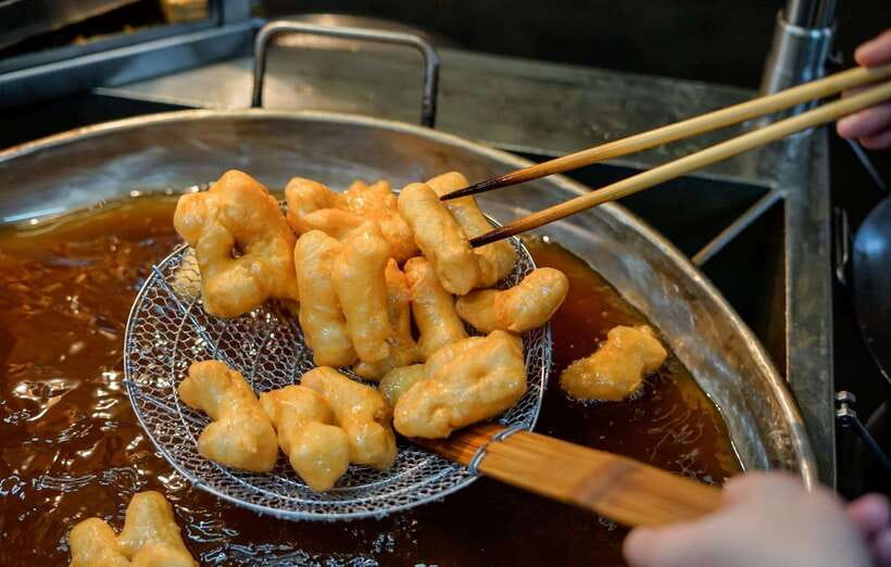 Taste of Bangkok: A 3-Hour Chinatown Food Feast - Why Yaowarat works so well for a food tour