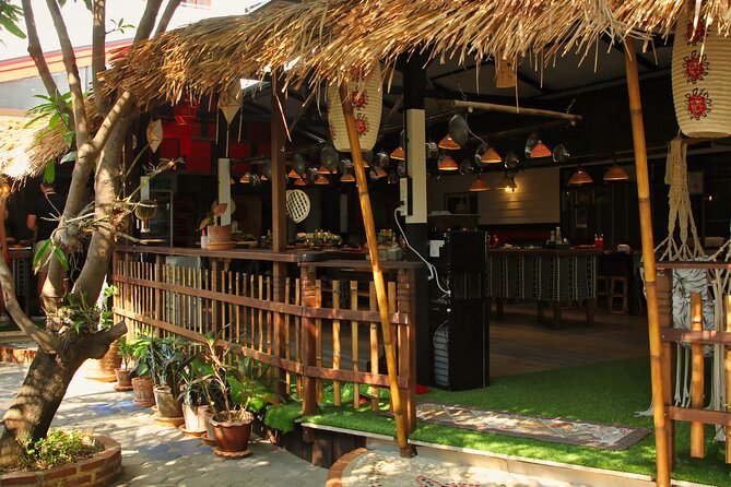 Thai and Akha Cooking Class in Chiang Mai - Choosing between the morning and afternoon sessions