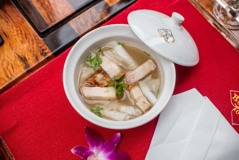 Thai Bus Food Tour Experience in Bangkok - Comfort, families, and special menus