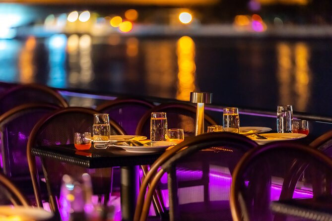 The Newest Luxury 5-Star Bangkok Chao Phraya Dinner Cruise - Dinner: variety first, fine dining second