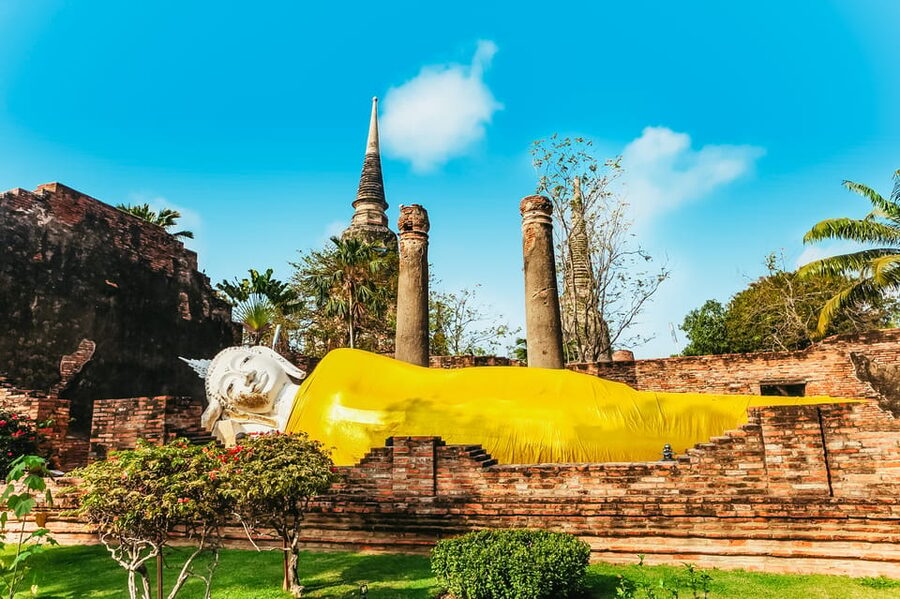 The Old Siam: Ayutthaya Temples Small Group Tour with Lunch - The Bangkok Pickup and Ride North