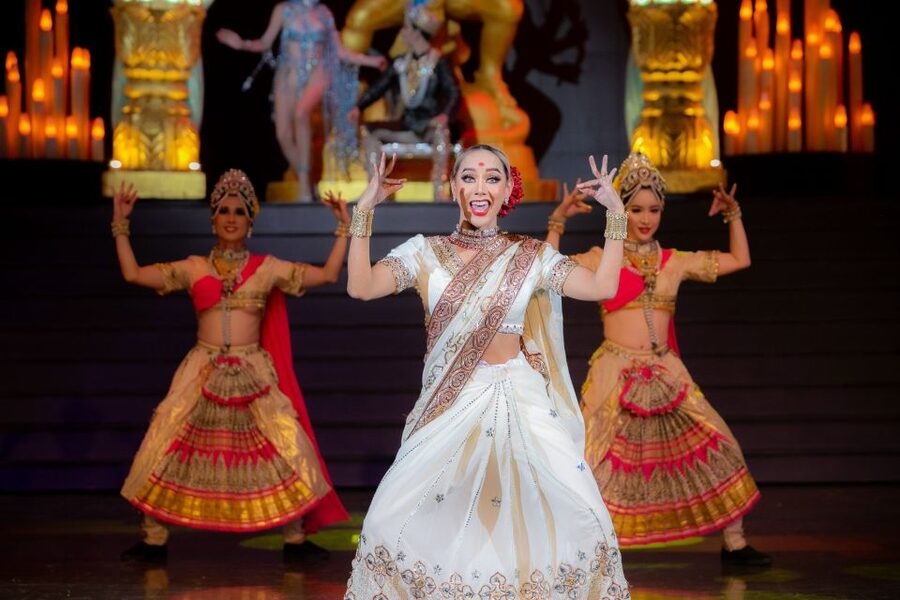 Tiffany's Show Pattaya: Cabaret Show Entry Ticket - Booking tips that improve the experience
