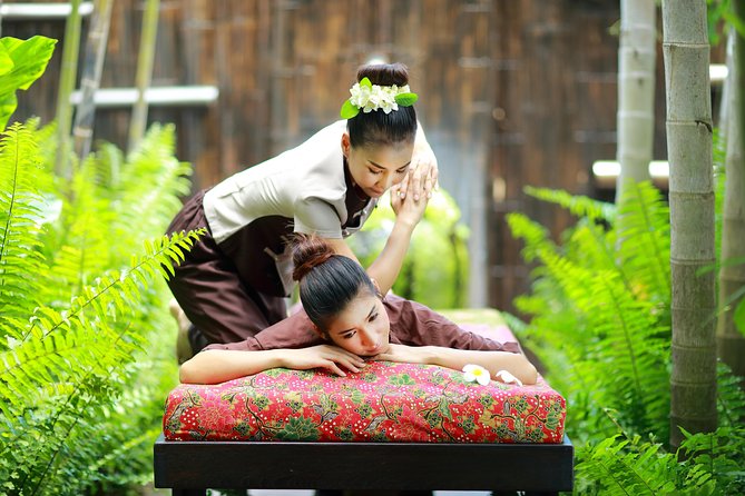 Traditional Thai Massage at award winning Fah Lanna Spa - Old City branch - Arriving at Fah Lanna Spa Old City