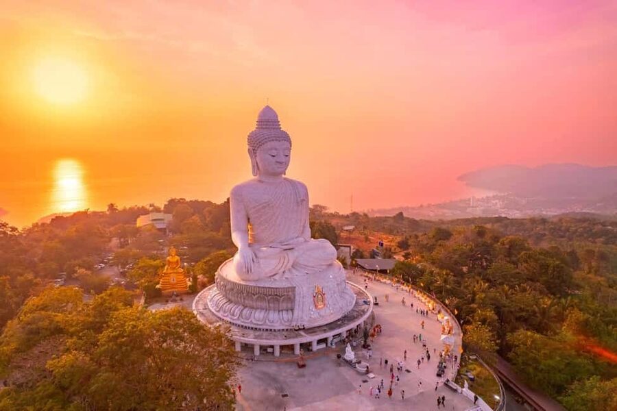 Ultimate Phuket Experience: Private Day or Night Tour - Wat Chalong and Phuket’s Buddhist traditions