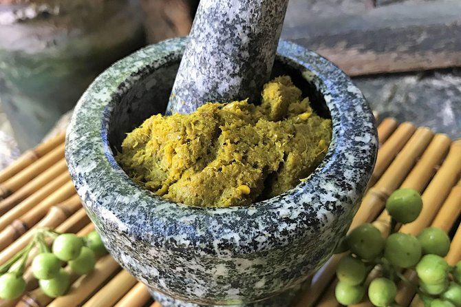 Your Introduction to the Thai Kitchen - Four dishes, with plenty to eat